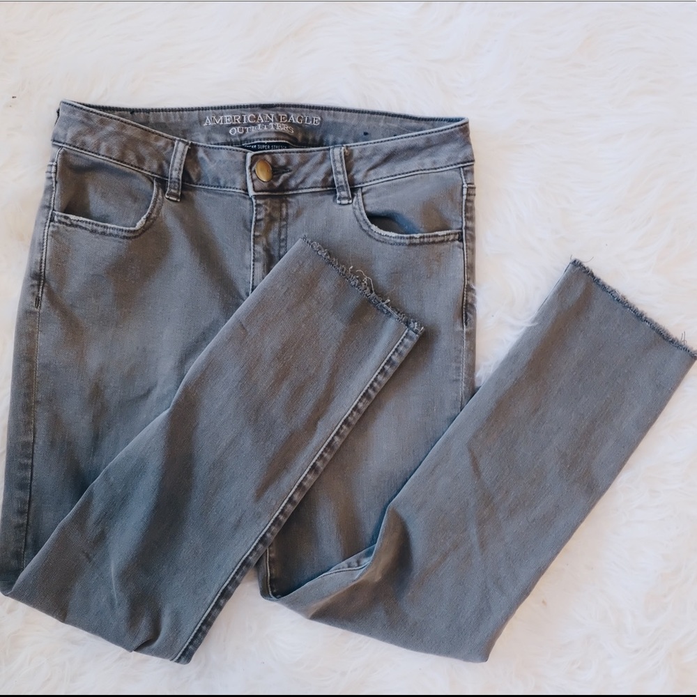 🇺🇸American Eagle🦅 Cropped Army Green Jeans